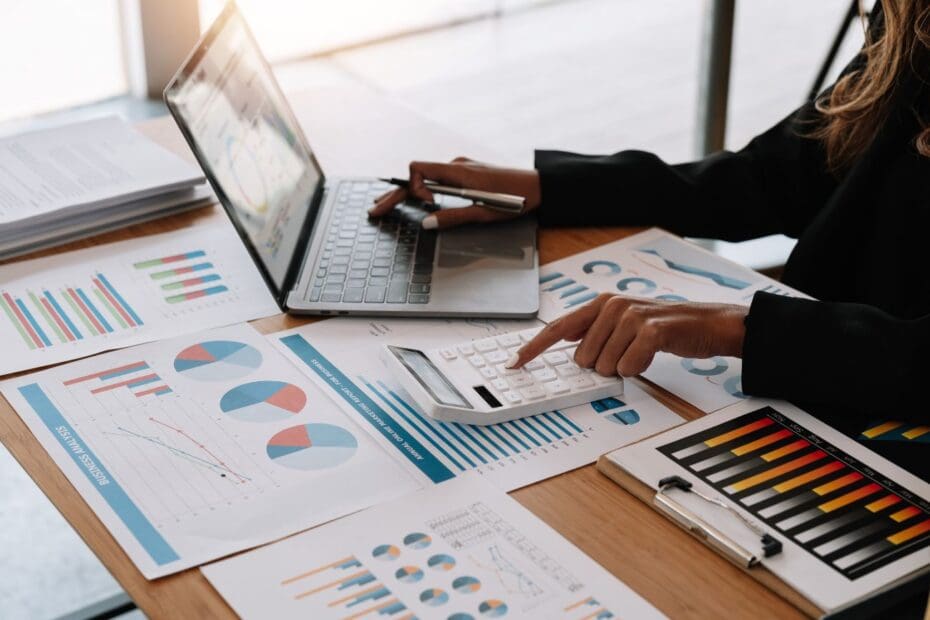 Woman looking at R&D Credit for a business